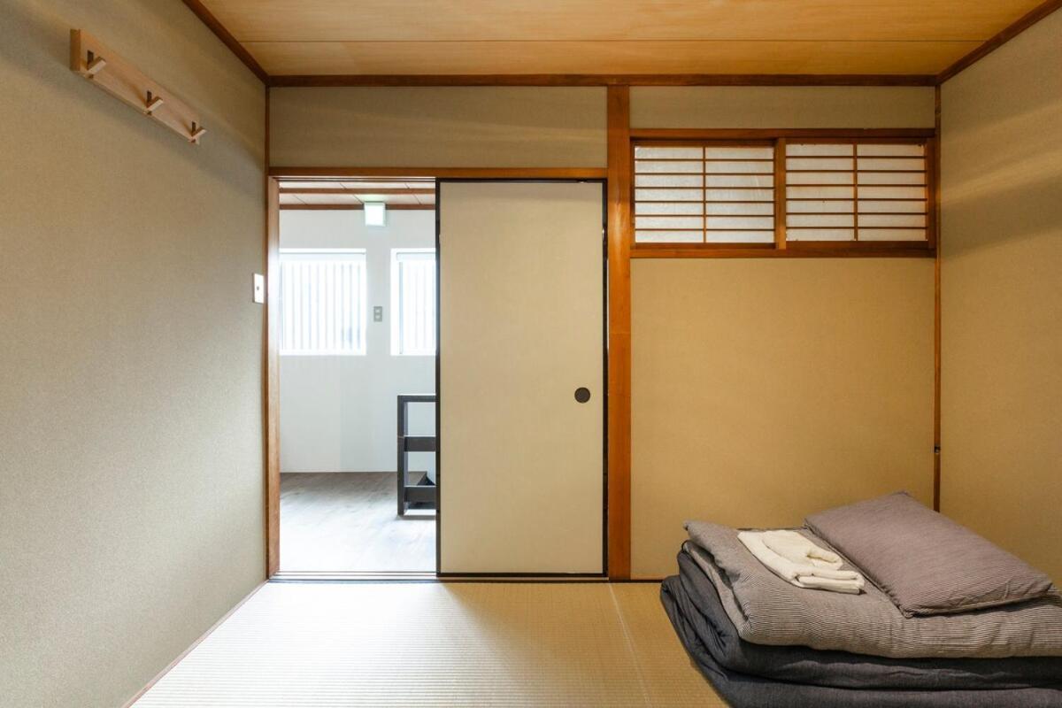 Ochaya Hasu, Maison De The Qui N'a Jamais Servi De The